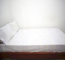 OYO Life 93382 Gajayana Kost Female Only Syariah