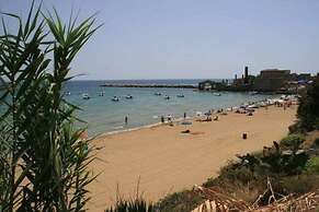 Air-conditioned Two-room Apartment Marigia Near the sea