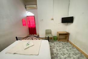 OYO 93397 Hotel California