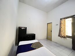 OYO Life 93398 Sudimoro Guest House Syariah