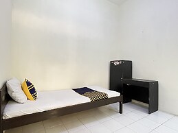 OYO Life 93398 Sudimoro Guest House Syariah