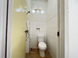 OYO Life 93398 Sudimoro Guest House Syariah