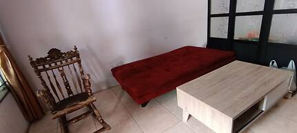 OYO 93400 Pondok Tawing Rumbih