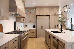 Designer Digs 9 Bedroom Home