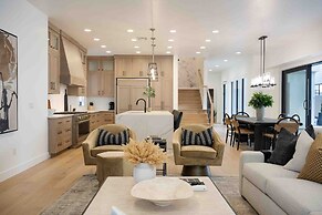 Designer Digs 9 Bedroom Home