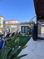 Aura Village Alaçatı
