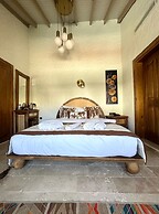 Aura Village Alaçatı