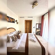 Aura Village Alaçatı