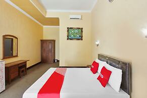 Capital O 93391 Golden Manggis Hotel