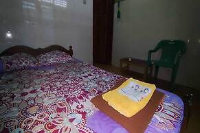 OYO 93394 Pondok Wisata Kurniawan 2NearWonogondang Camp ( Bumi Perkema