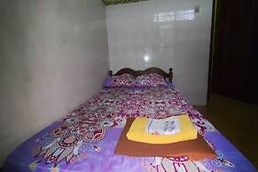 OYO 93394 Pondok Wisata Kurniawan 2NearWonogondang Camp ( Bumi Perkema