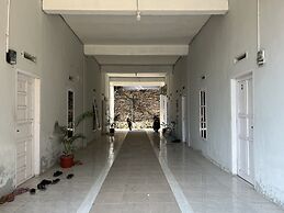 OYO 93406 Pondok Bulo Ugi Syariah Near SD Negeri 185 Pinrang