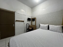 OYO 93406 Pondok Bulo Ugi Syariah Near SD Negeri 185 Pinrang