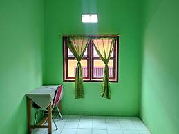 OYO 93411 Syariah Hotel Tomborang