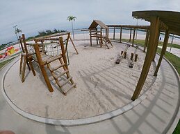 Golden Lake Residence III