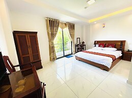 Hotel Phuong Nam Sa Dec