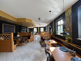 Upper-House