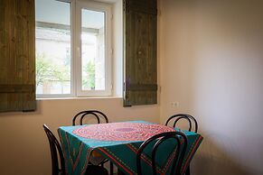 Sazano Wine Cellar & Hotel