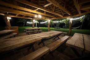 Sazano Wine Cellar & Hotel