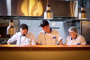 Sazano Wine Cellar & Hotel