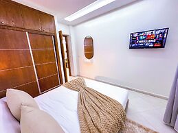 Elite Holiday Homes - Luxury & Centric Flat