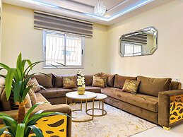 Elite Holiday Homes - Luxury & Centric Flat