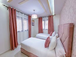 Elite Holiday Homes - Luxury & Centric Flat