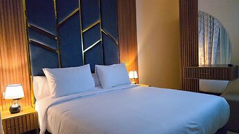 Elite Holiday Homes - Luxury & Centric Flat