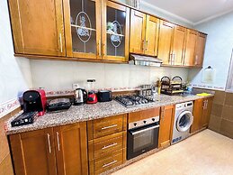 Elite Holiday Homes - Luxury & Centric Flat