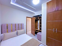 Elite Holiday Homes - Luxury & Centric Flat