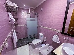 Elite Holiday Homes - Luxury & Centric Flat