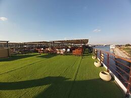 Nile Cruise Cairo Hotel