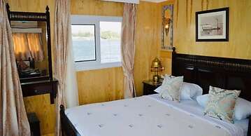 Nile Cruise Cairo Hotel