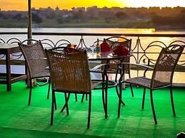 Nile Cruise Cairo Hotel