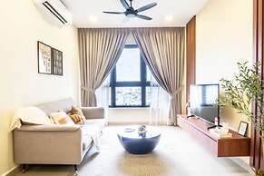 M Vertica KL by Airhost