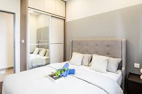 M Vertica KL by Airhost