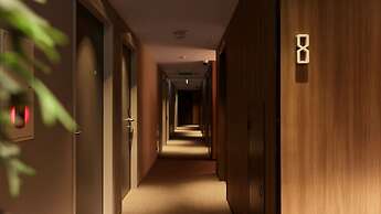 Doutonboricrystalhotel3