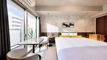 Doutonboricrystalhotel3