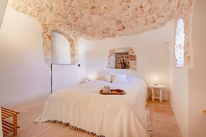 Trullo Marilì on the Fasano Selva