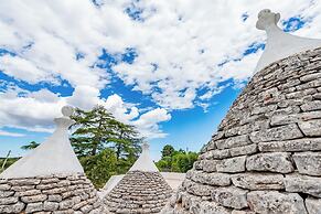 Trullo Marilì on the Fasano Selva