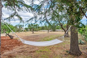 Trullo Marilì on the Fasano Selva