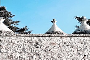Trullo Marilì on the Fasano Selva