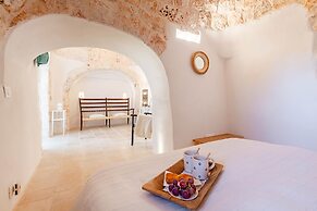 Trullo Marilì on the Fasano Selva