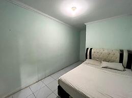 OYO 93417 Homestay Bunga Rinte Syariah Near Komp perumahan stella ress