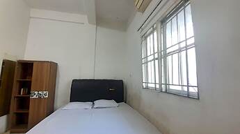 OYO 93417 Homestay Bunga Rinte Syariah Near Komp perumahan stella ress