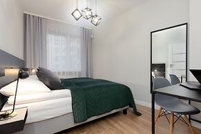Spacious Apartment in Warsaw by Renters