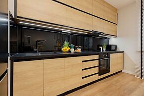Spacious Apartment in Warsaw by Renters