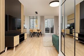 Spacious Apartment in Warsaw by Renters