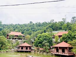 Co Lau Village