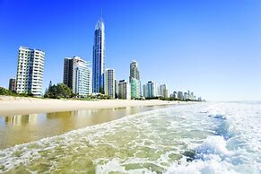 Club Wyndham Crown Towers